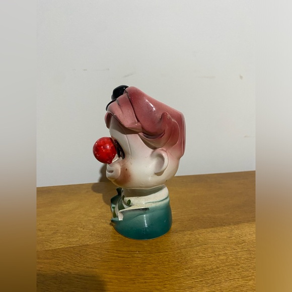Ceramic Clown Figurine/Vase - Picture 6 of 7